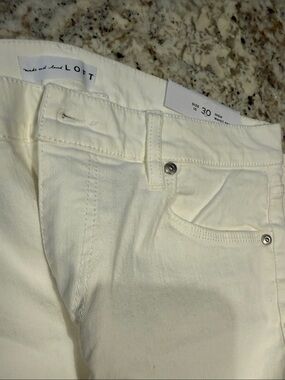LOFT Cream Skinny Pants with Five-Pocket Detail